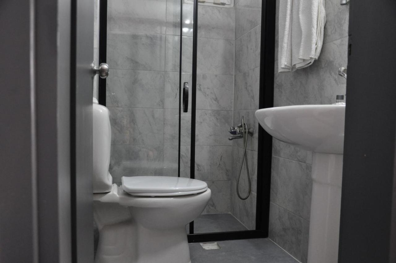 Livia Hotel 2*