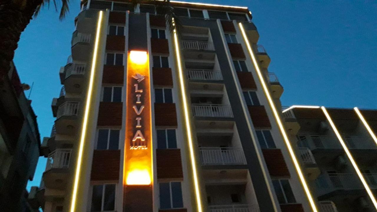 Livia 2*